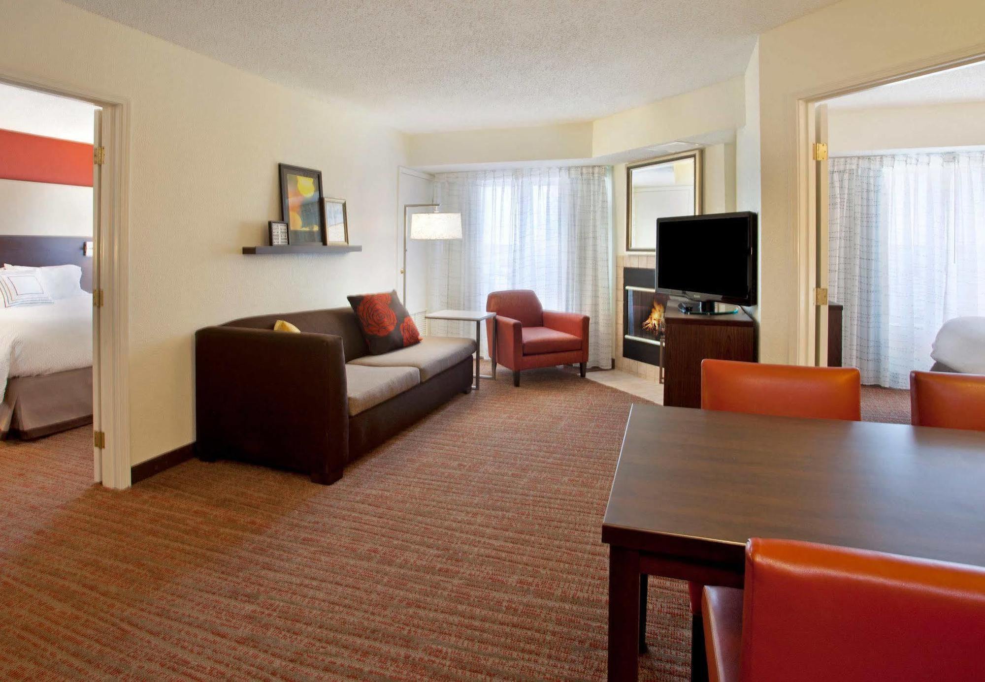 Wayne Southwest Hotel