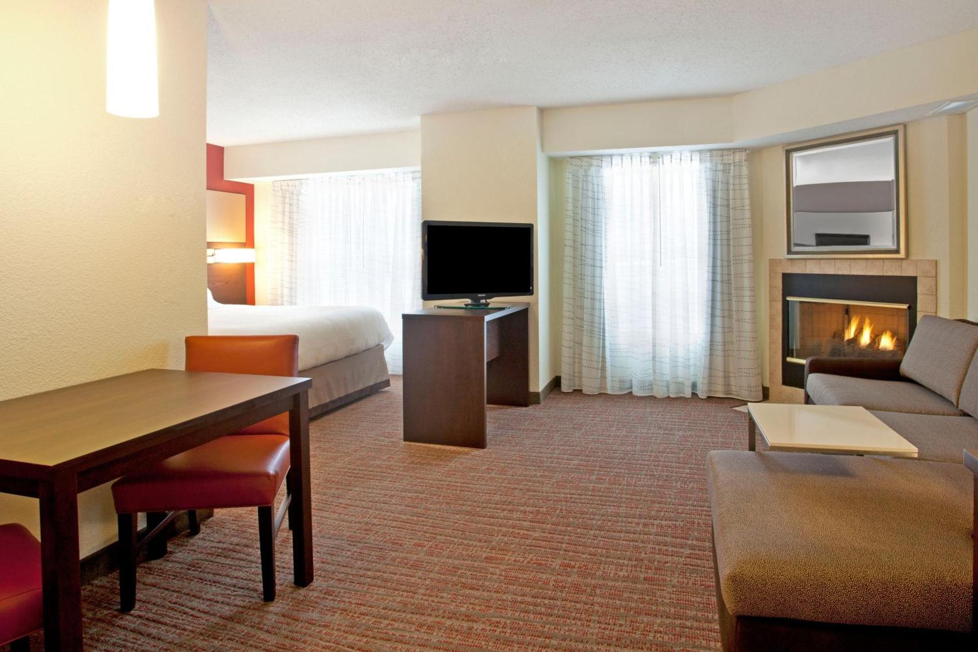 Hotel Wayne Southwest Ellison